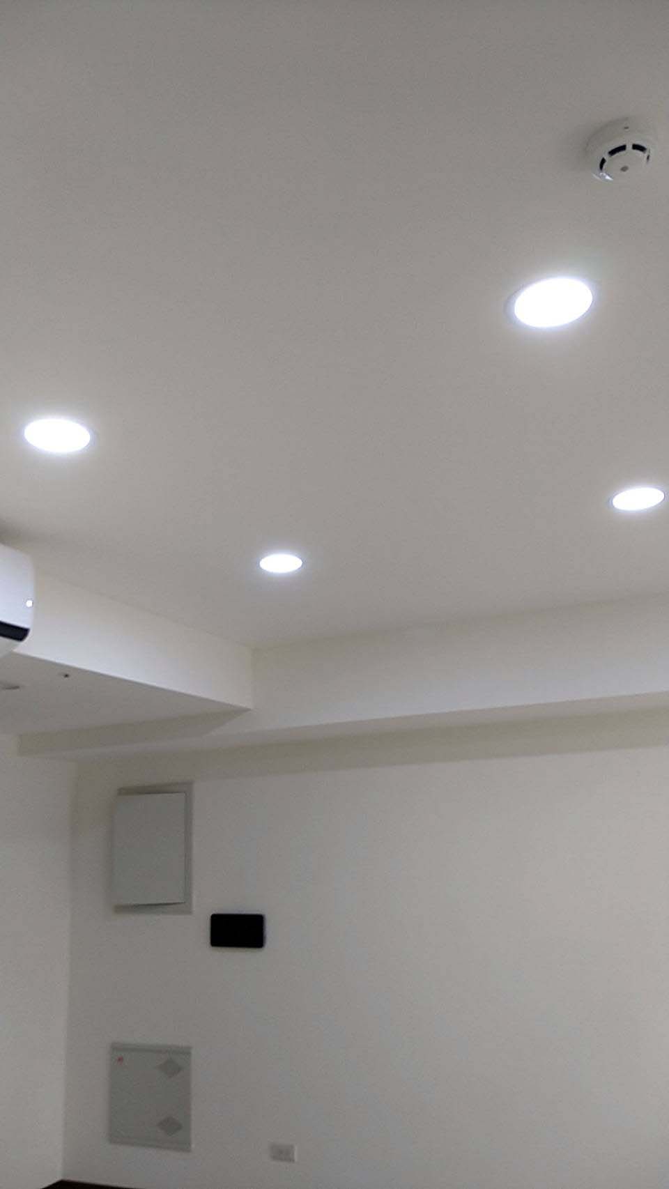 �����o��