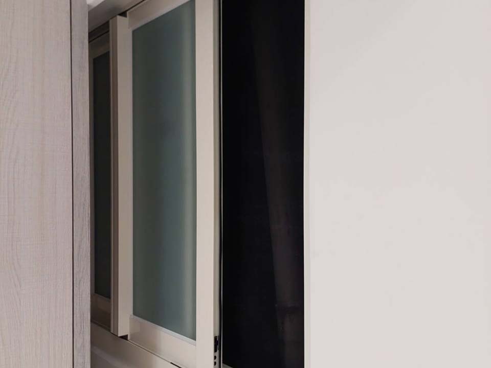 �����T��