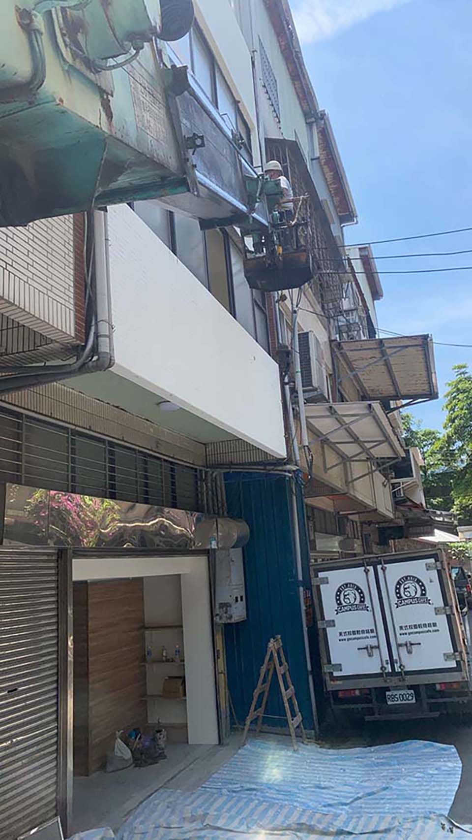 �����T���~��o��